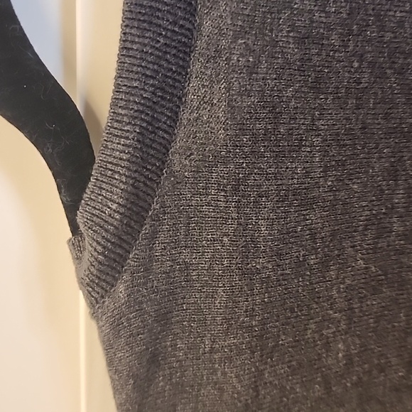 THE LOFT Gray Button up cardigan  Large - Picture 9 of 10